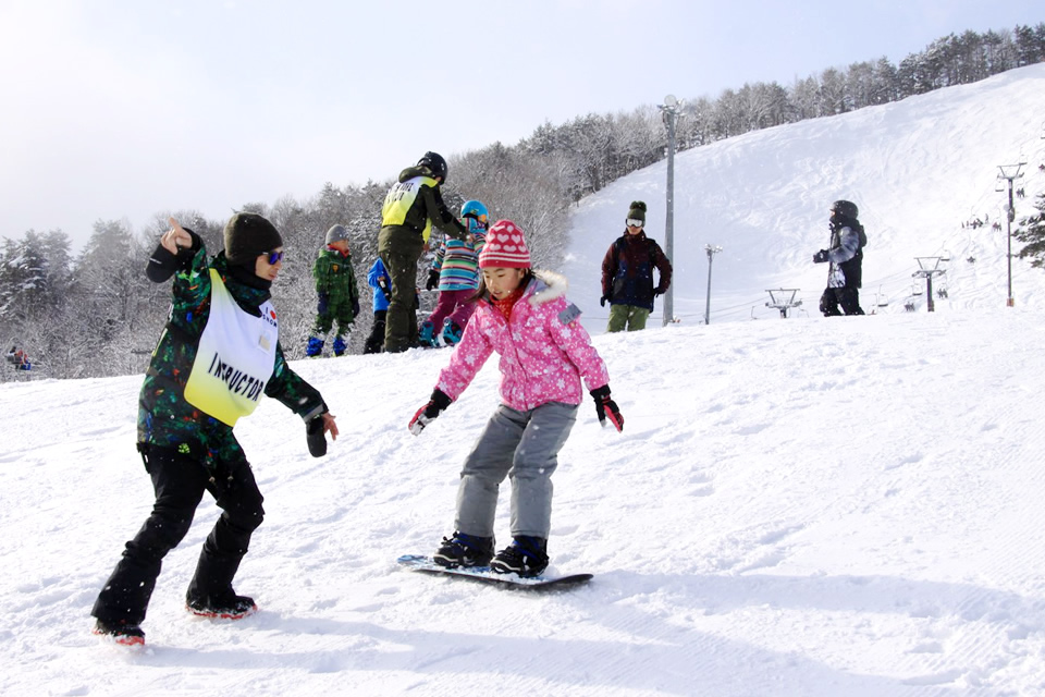 東八甲田家族旅行村 七戸町営スキー場