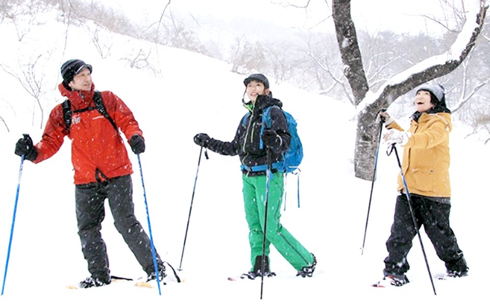 心と体をデトックス スノーシューde新雪トレッキング